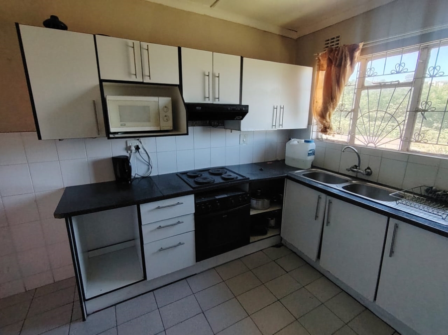 3 Bedroom Property for Sale in Mdantsane Nu 11 Eastern Cape